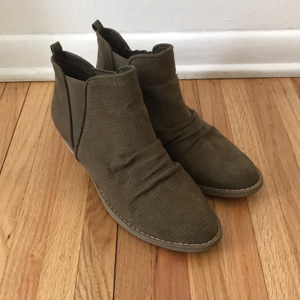 Report booties - Picture 2 of 4